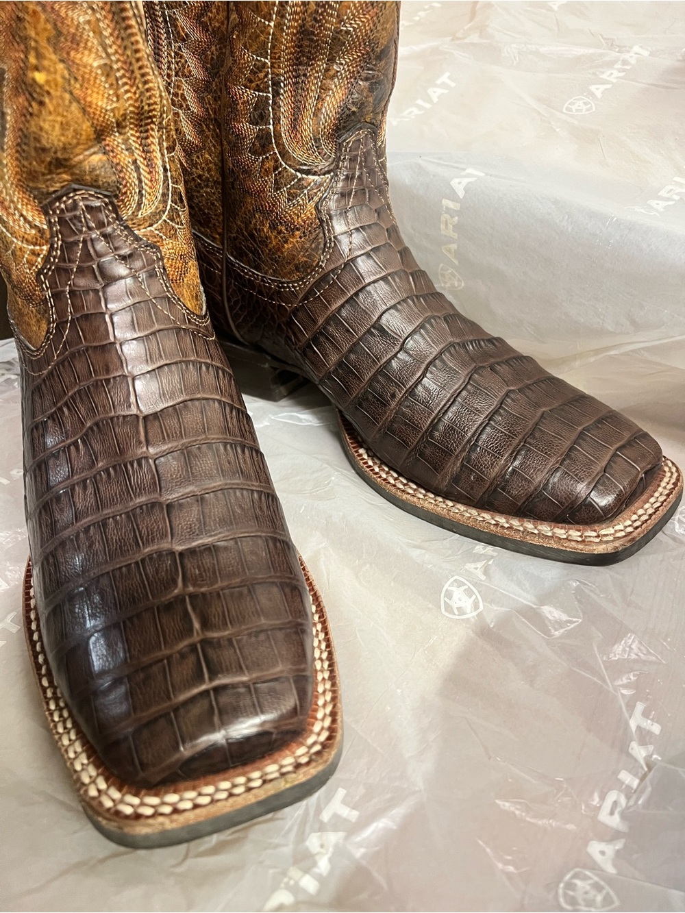 Ariat Double Down - antique pecan Exotic Caiman Belly Square toe Boots in Size 8